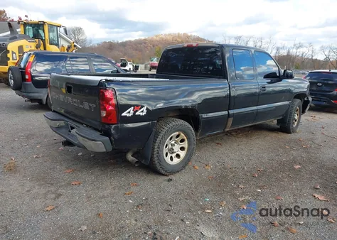 2006 Chevrolet Silverado 1500 Work Truck z USA, uszkodzony, nr VIN 1GCEK19V86Z232371
